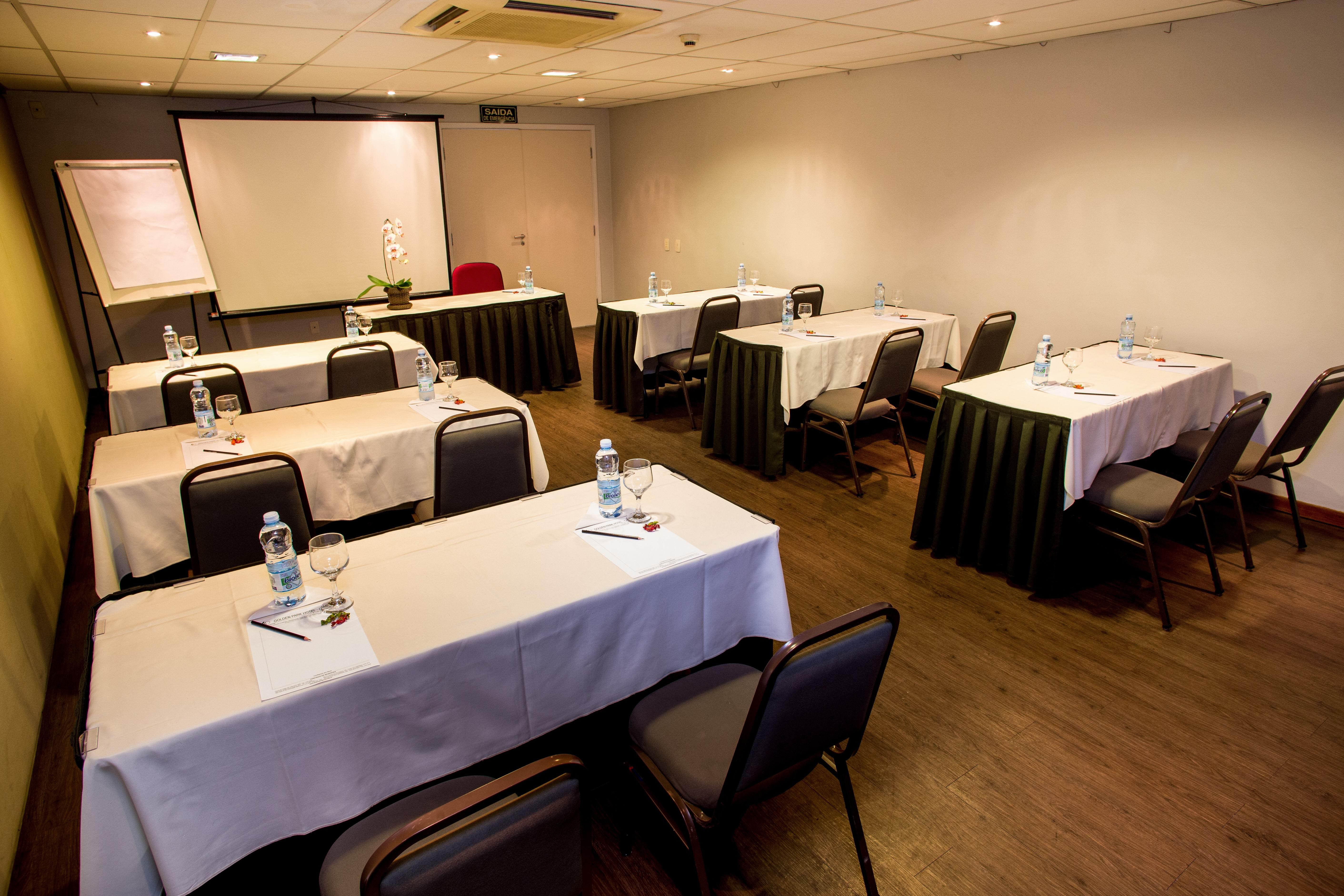 Hotel Golden Park Campinas Viracopos By Nacional Inn Esterno foto