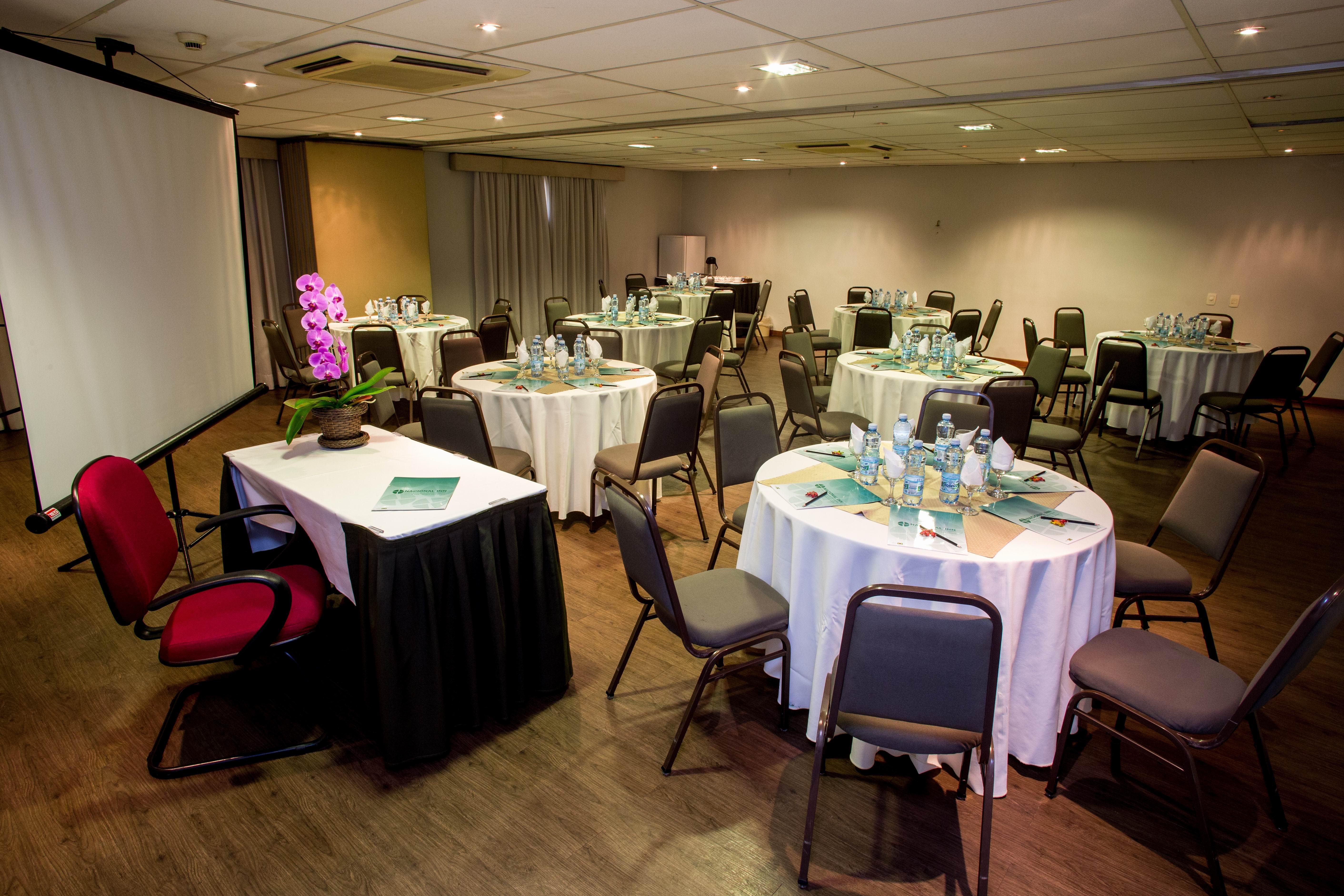 Hotel Golden Park Campinas Viracopos By Nacional Inn Esterno foto