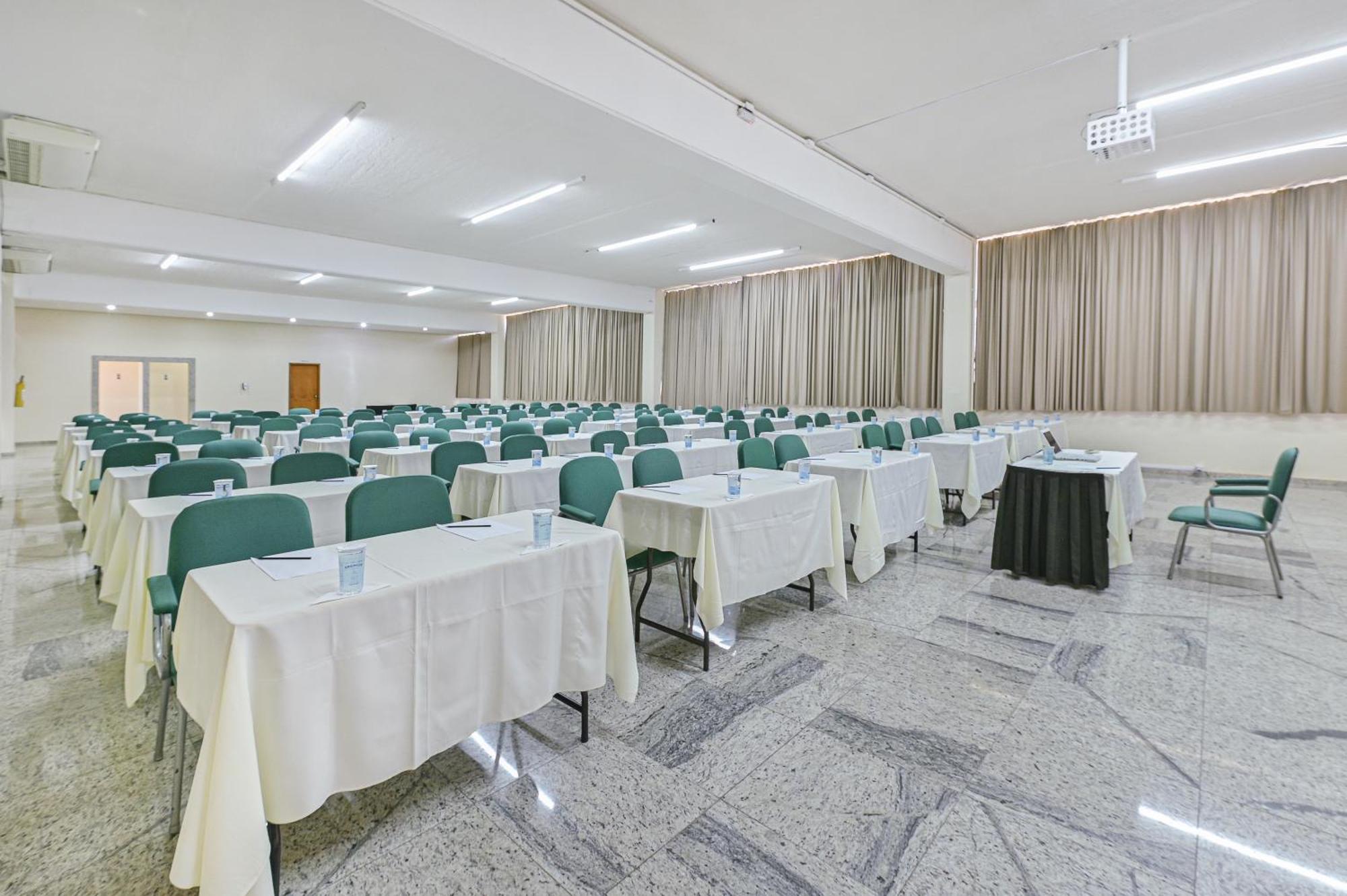 Hotel Golden Park Campinas Viracopos By Nacional Inn Esterno foto